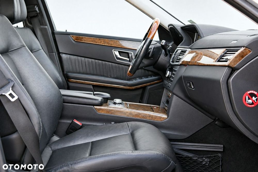 Mercedes-Benz Klasa E 350 CDI BlueEff Elegance - 19