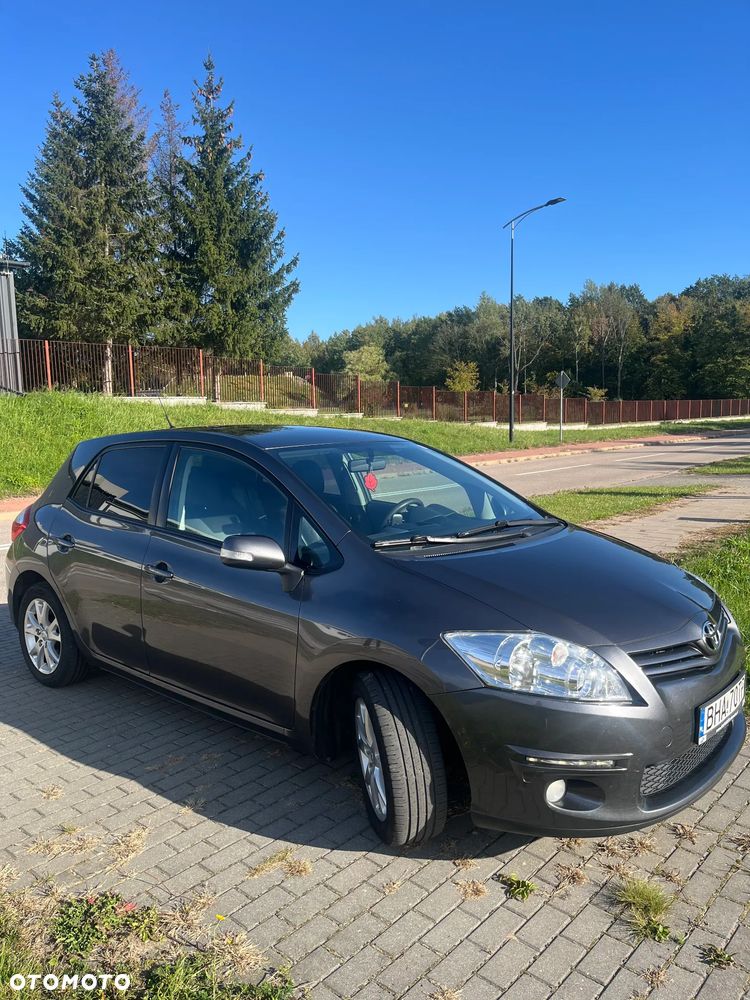 Toyota Auris - 5