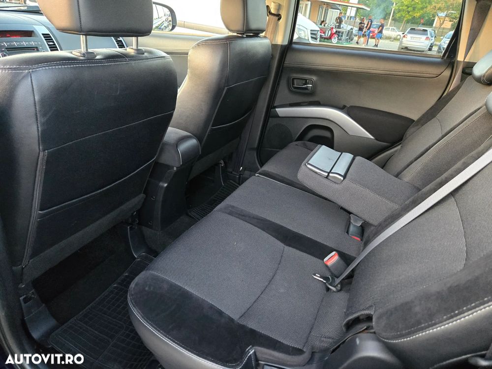 Mitsubishi Outlander 2.0 DI-D 4WD Intense - 5