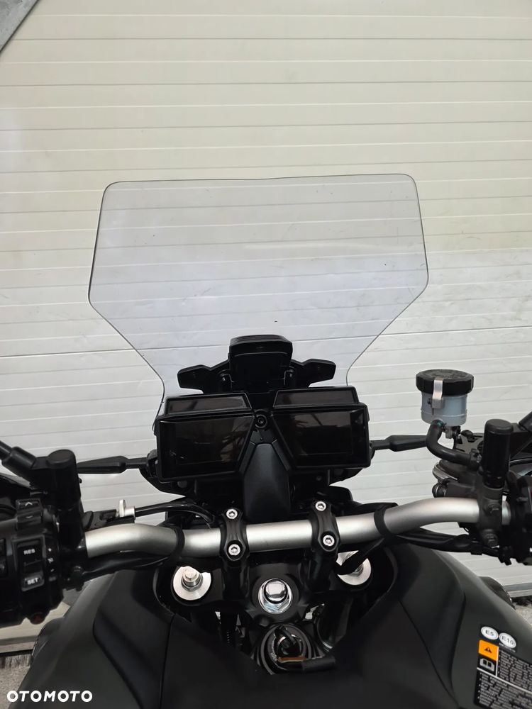 Yamaha MT - 22