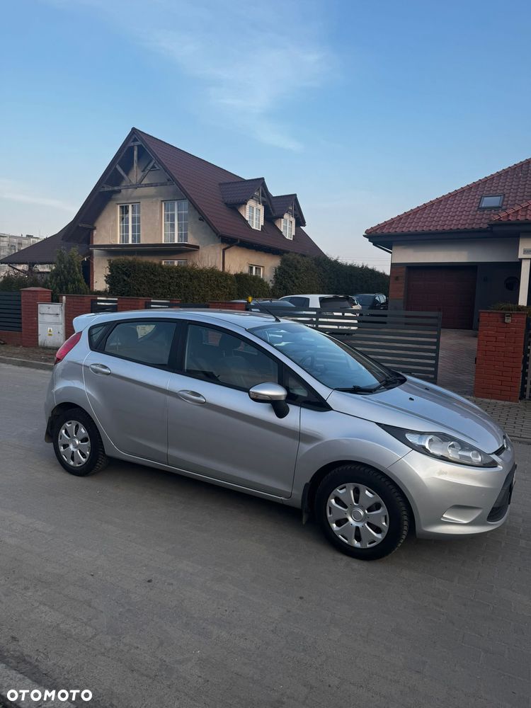 Ford Fiesta 1.25 Silver X (Ambiente) - 9