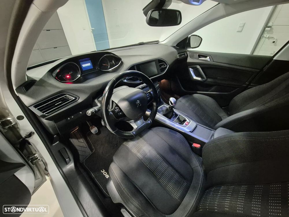 Peugeot 308 SW BlueHDi 120 Stop & Start Allure - 18