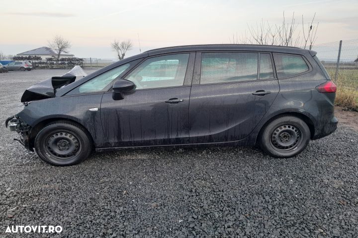 Racitor gaze 55566052 / 55577443 55566052 / 55577443 Opel Zafira C [2 - 6