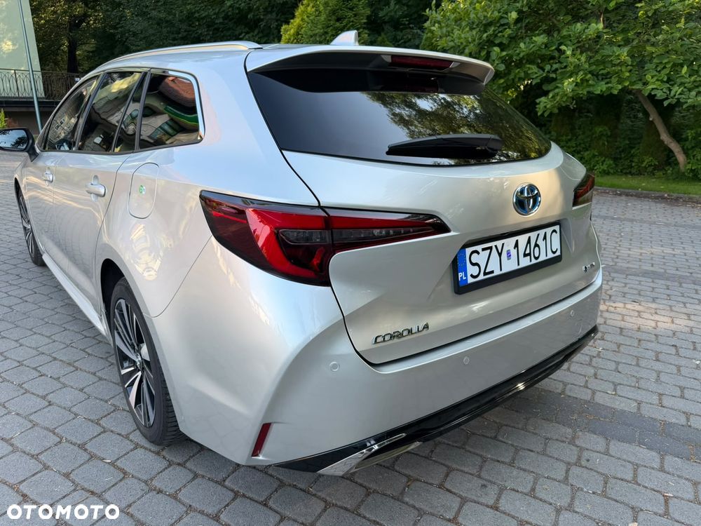 Toyota Corolla 1.8 Hybrid Style - 11