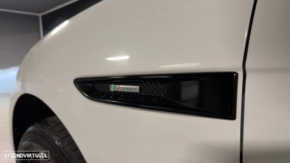 Jaguar F-Pace 2.0 i4D R-Sport AWD Aut. - 6