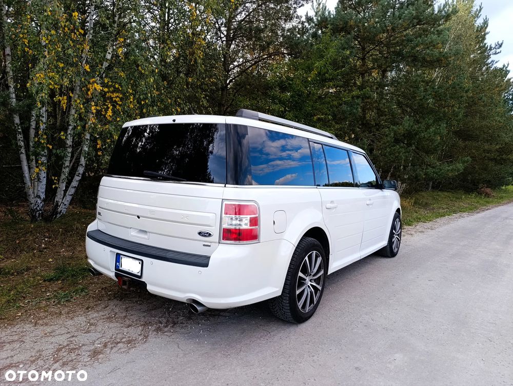 Ford Flex - 3