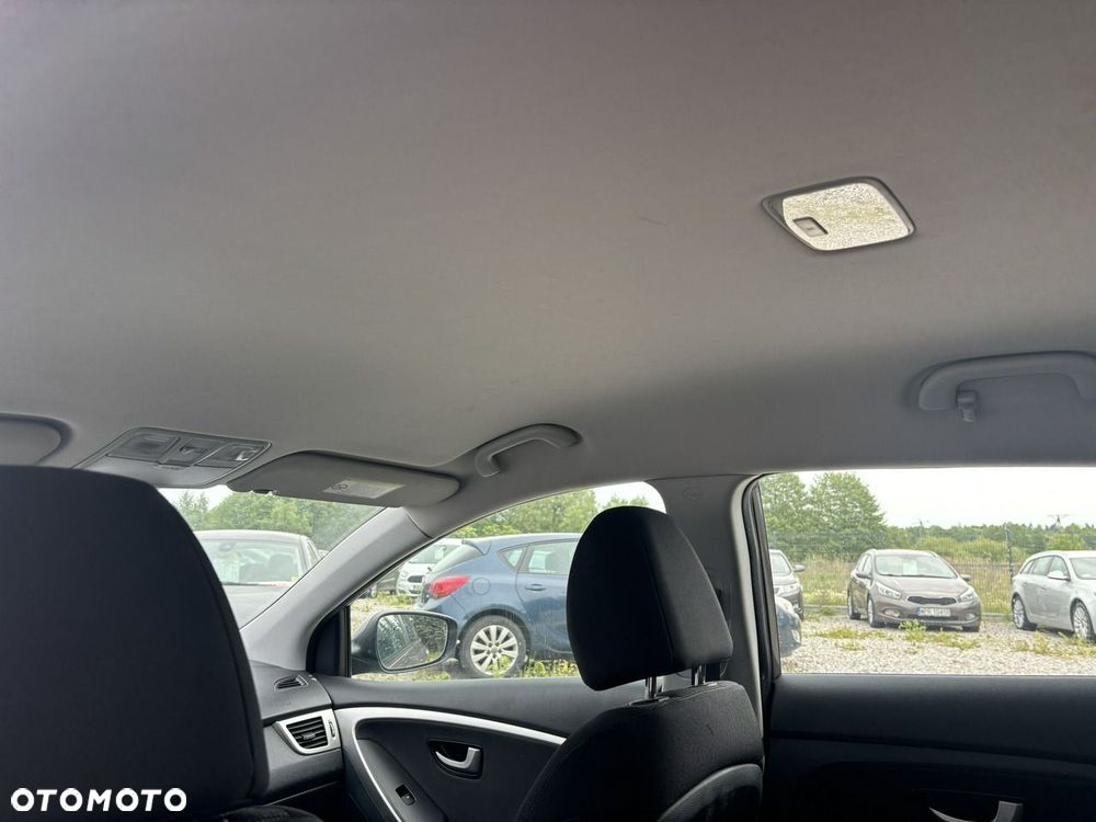 Hyundai i30 - 31