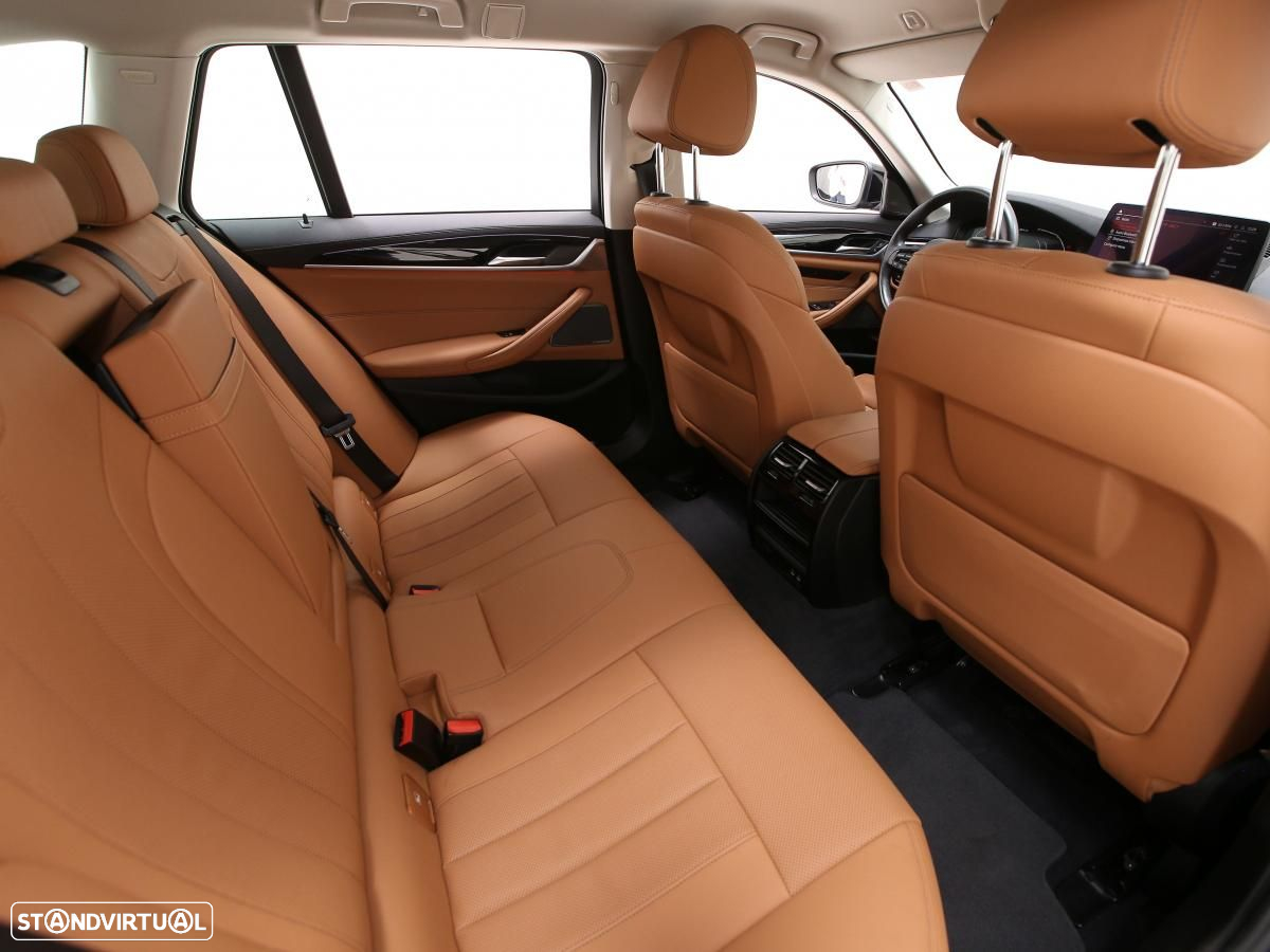 BMW 530 e Touring Aut. - 11
