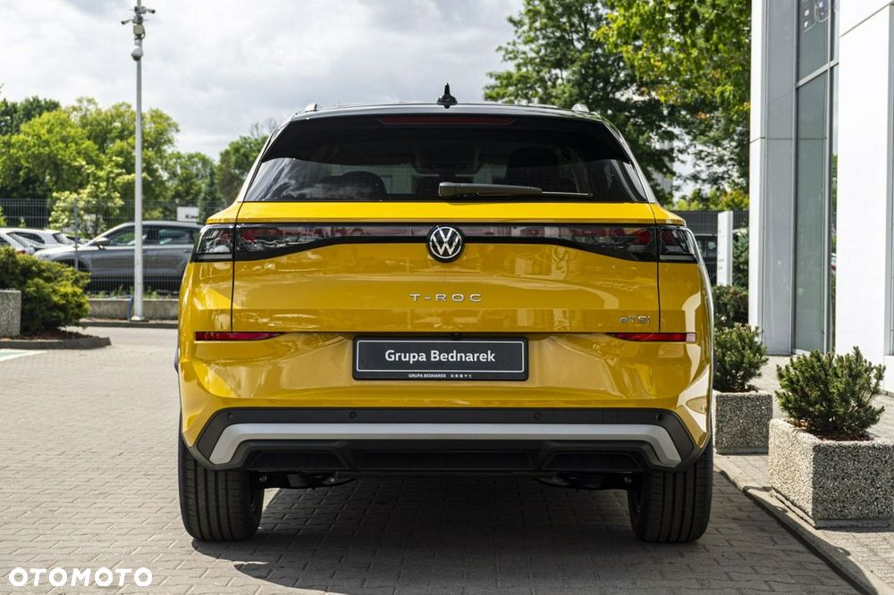 Volkswagen T-Roc - 8