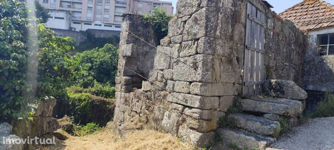 Moradia T2 para venda - Grande imagem: 2/29