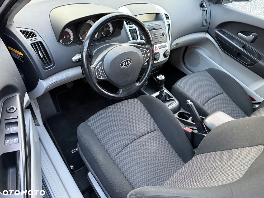 Kia Ceed 1.4 CVVT LX - 9