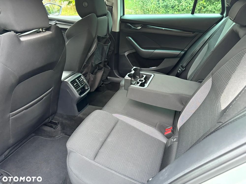 Skoda Octavia 1.5 TSI ACT Ambition - 15