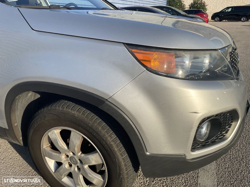 Kia Sorento - 4