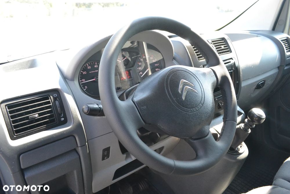 Citroën Jumpy - 13