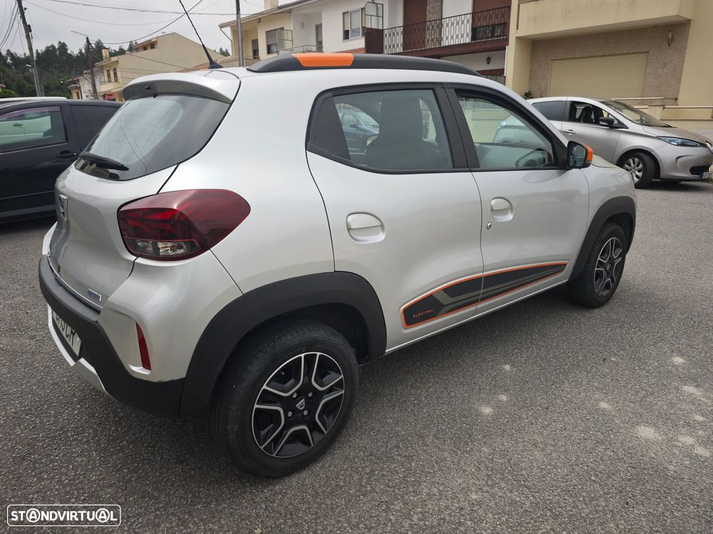 Dacia Spring Comfort Plus - 10