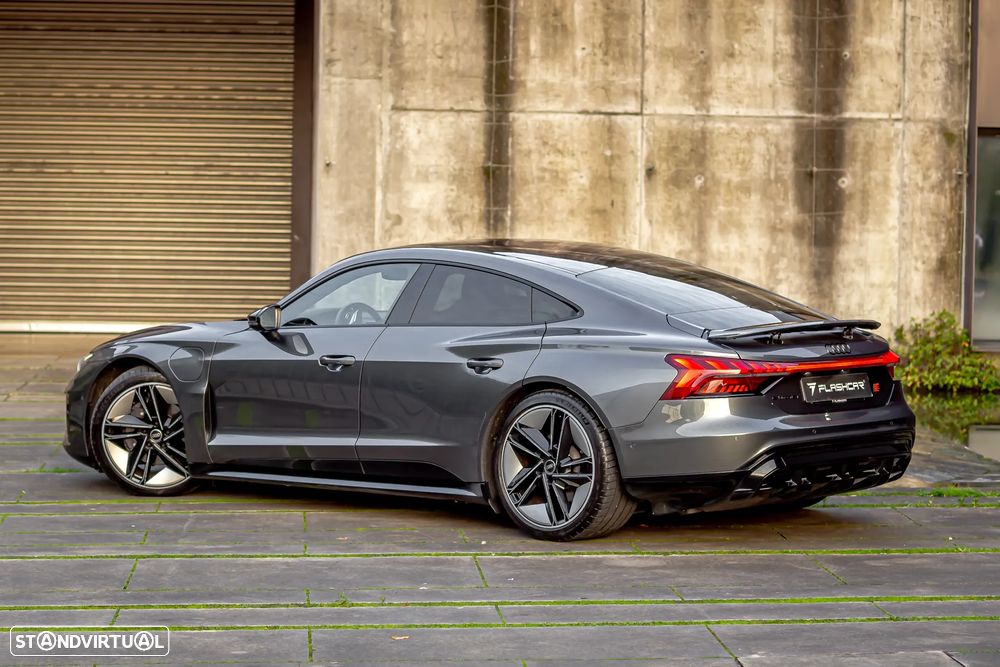 Audi e-tron GT quattro - 7