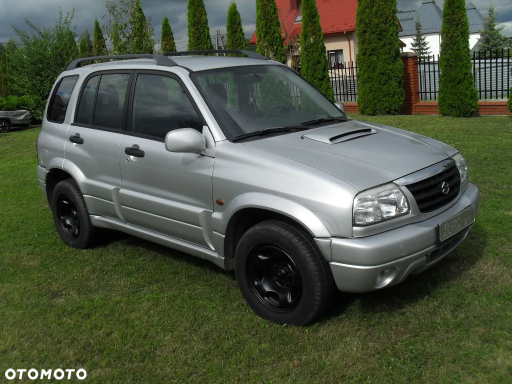Suzuki Grand Vitara 2.0 HDi - 23