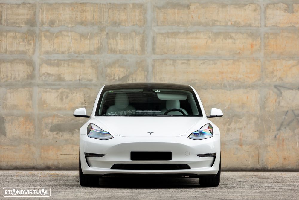 Tesla Model 3 Long Range AWD Dual Motor Performance - 4