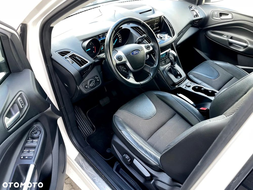 Ford Kuga 2.0 TDCi 4WD Titanium - 2