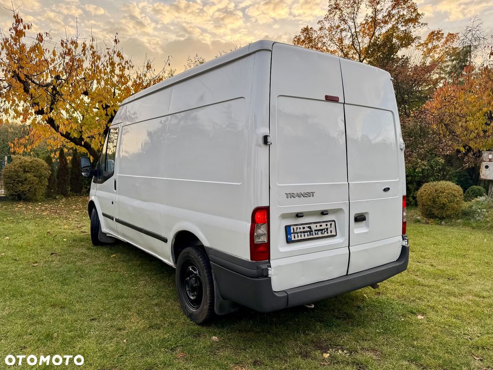 Ford Transit - 27