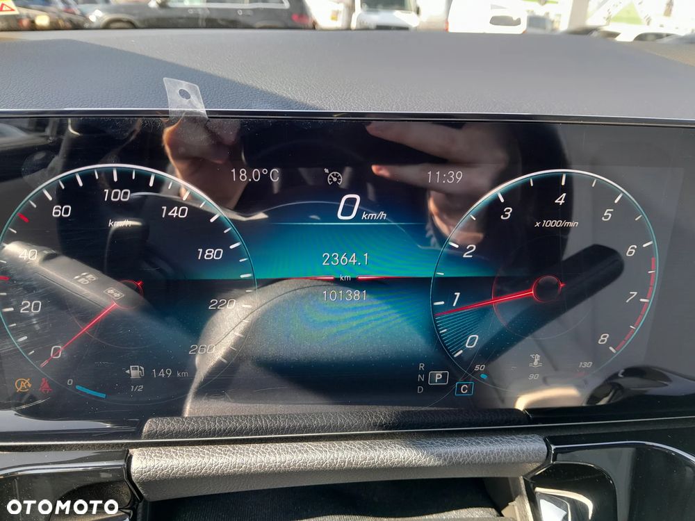 Mercedes-Benz GLA 200 Progressive - 14