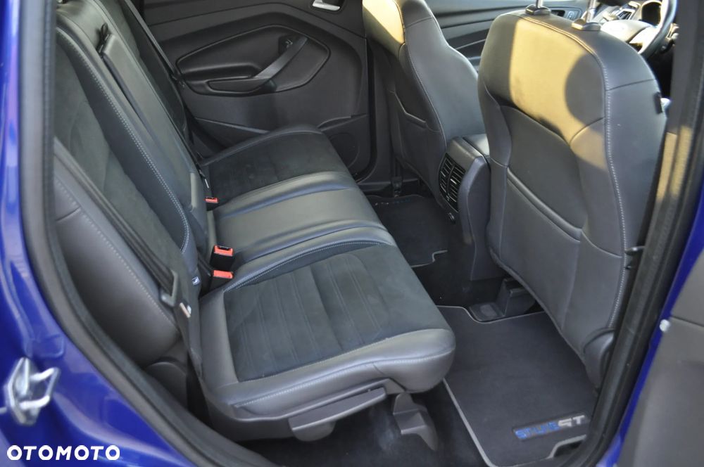 Ford Kuga 2.0 TDCi 4x4 ST-Line - 25