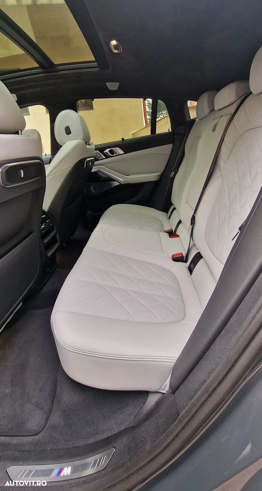 BMW X6 xDrive40i AT MHEV - 14