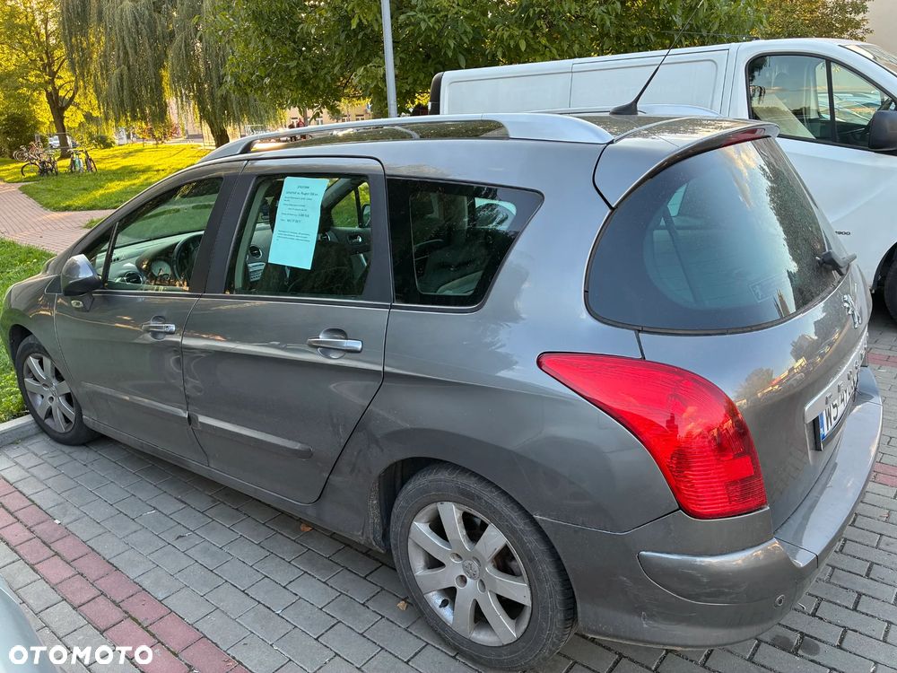 Peugeot 308 1.6 HDi Premium Plus - 3