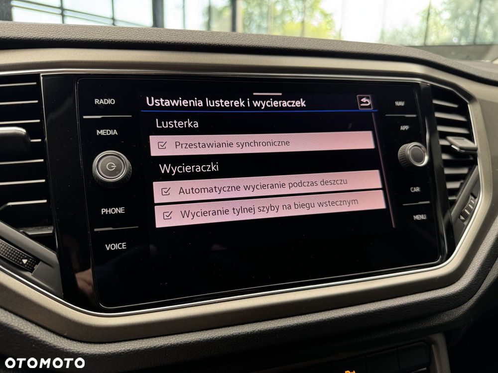 Volkswagen T-Roc 1.0 TSI Advance - 35