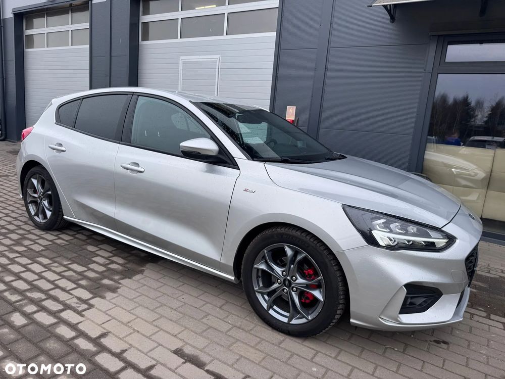 Ford Focus 1.5 EcoBlue Start-Stopp-System ST-LINE X - 17
