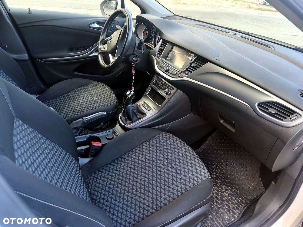 Opel Astra - 6