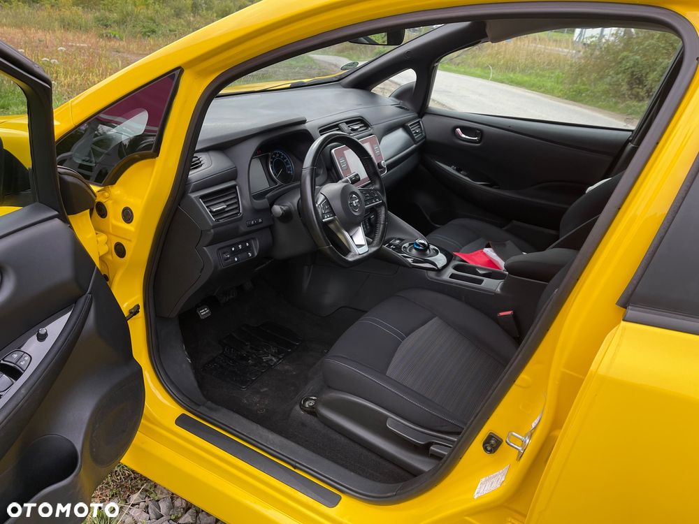 Nissan Leaf 40 kWh 3.ZERO - 18