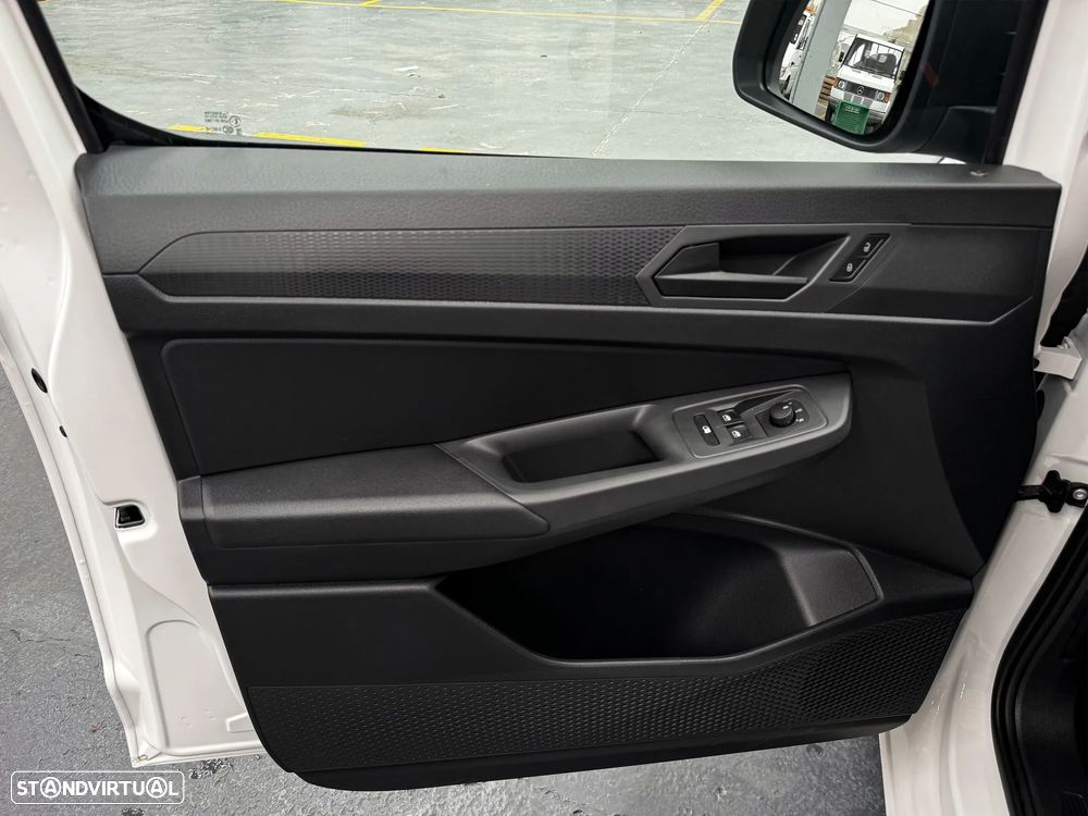VW Caddy Cargo Maxi - 6