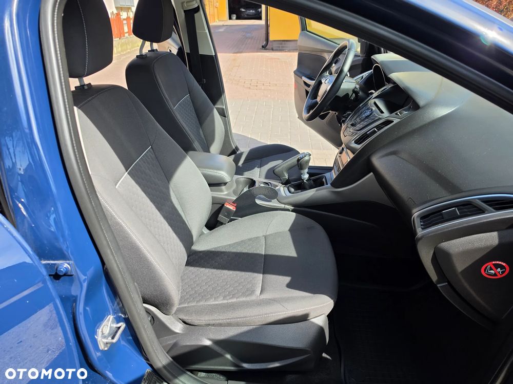 Ford Focus 1.0 EcoBoost STart-Stopp-System TITANIUM - 21