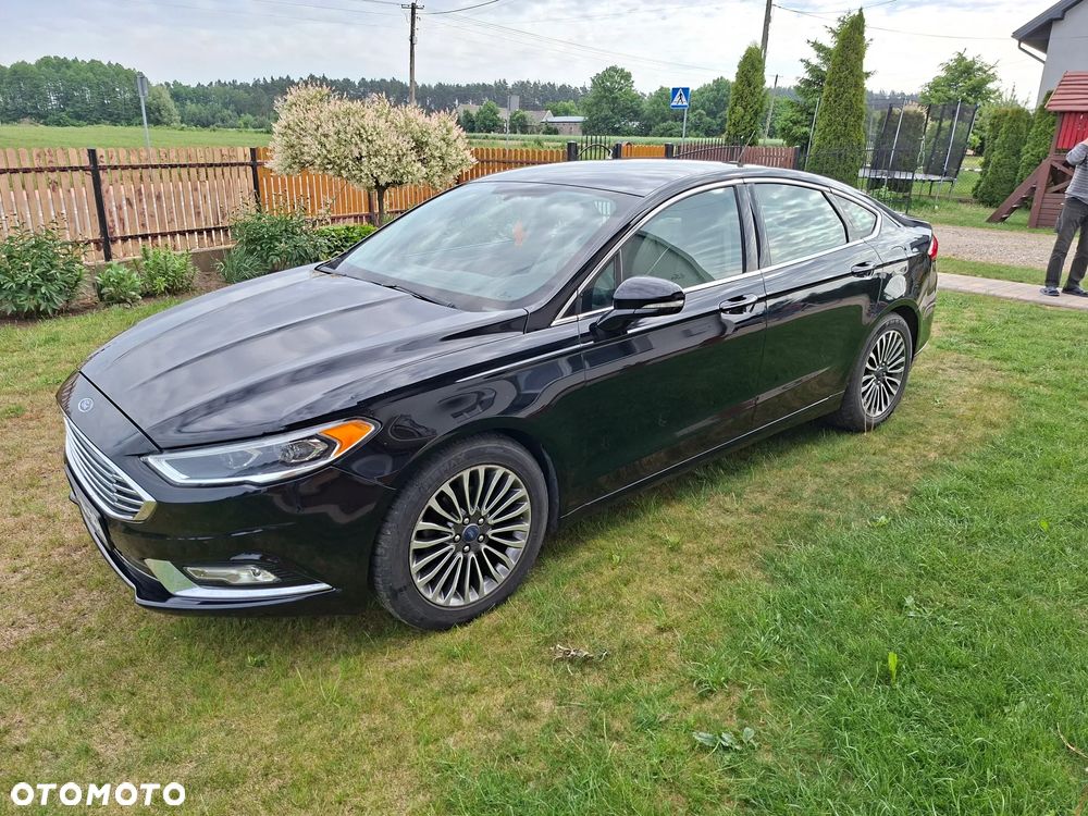 Ford Fusion - 2