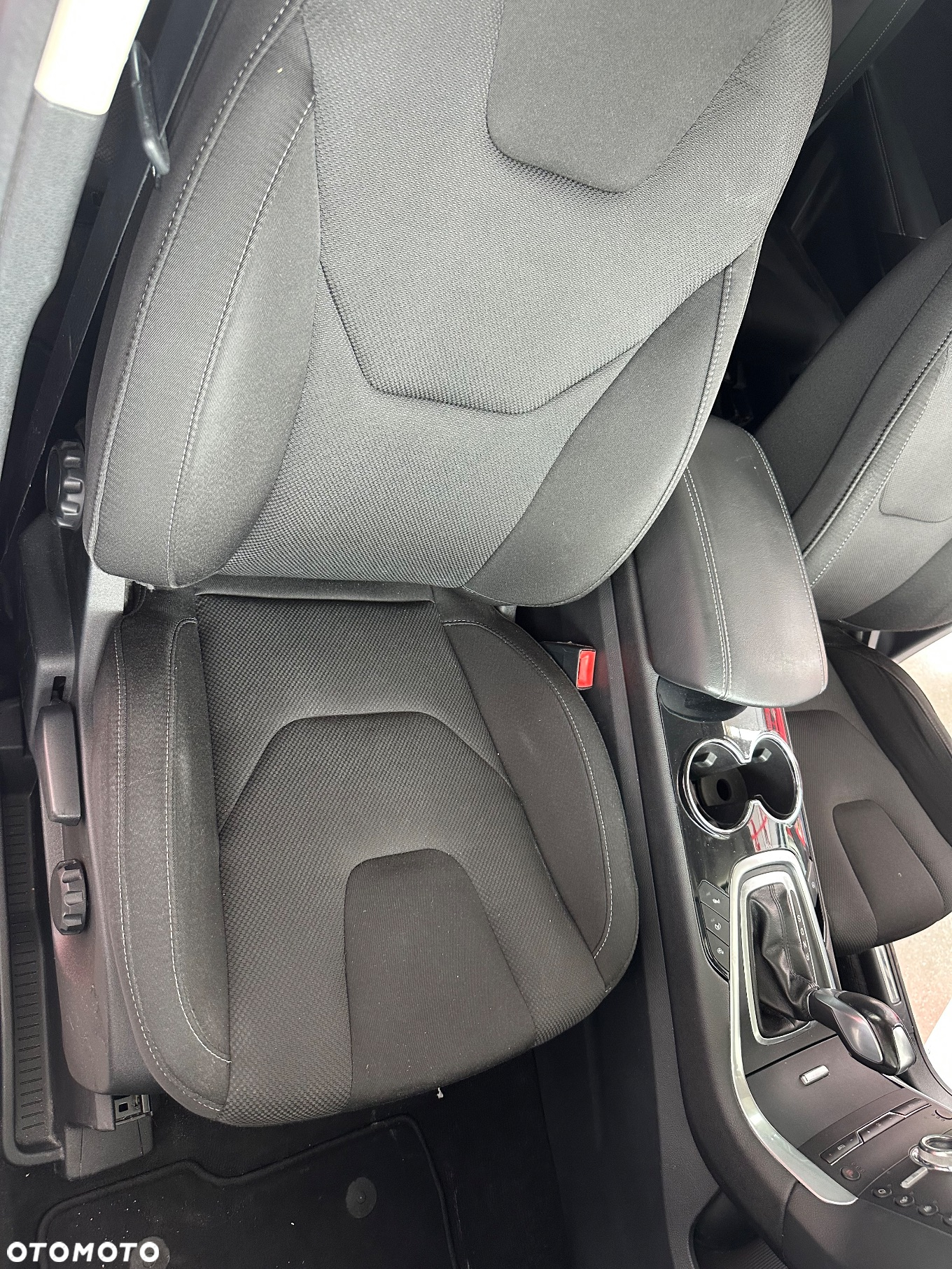 Ford S-Max 2.0 TDCi Titanium PowerShift - 9