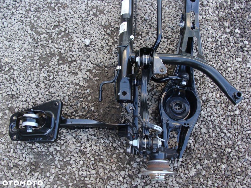 belka oś tylna zawieszenie vw golf viii 8 gti 2024r 5h0500039a - 4