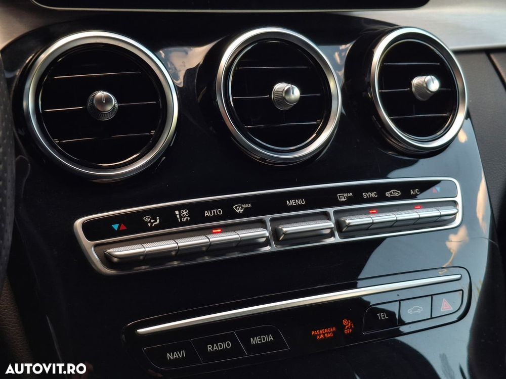 Mercedes-Benz C 180 Aut. - 32