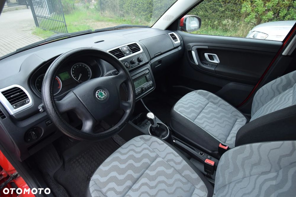 Skoda Fabia 1.2 HTP Ambiente - 16