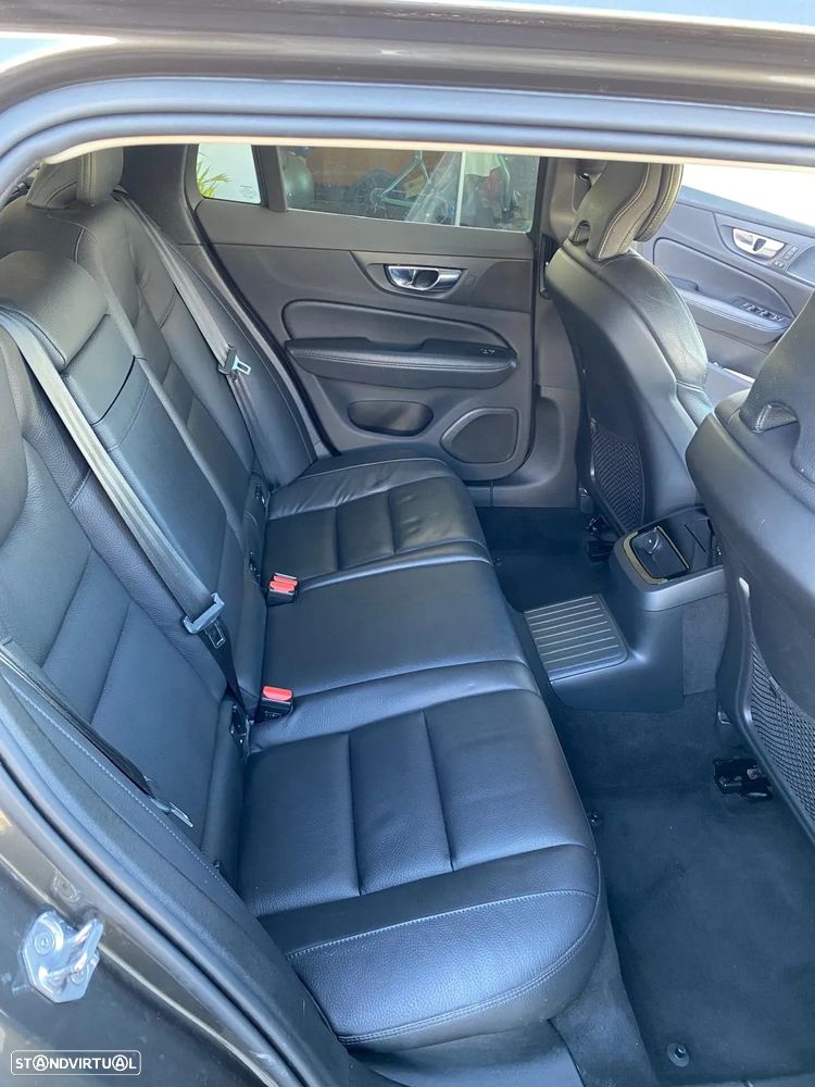 Volvo V60 2.0 T6 AWD TE Inscription Expression - 18