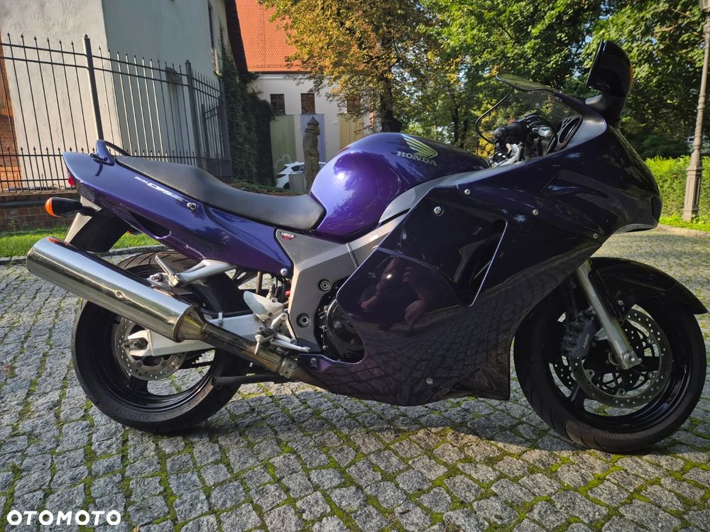 Honda CBR - 5