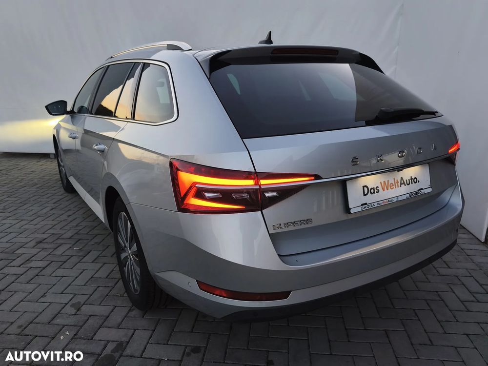 Skoda Superb Combi 2.0 TDI DSG Style - 3