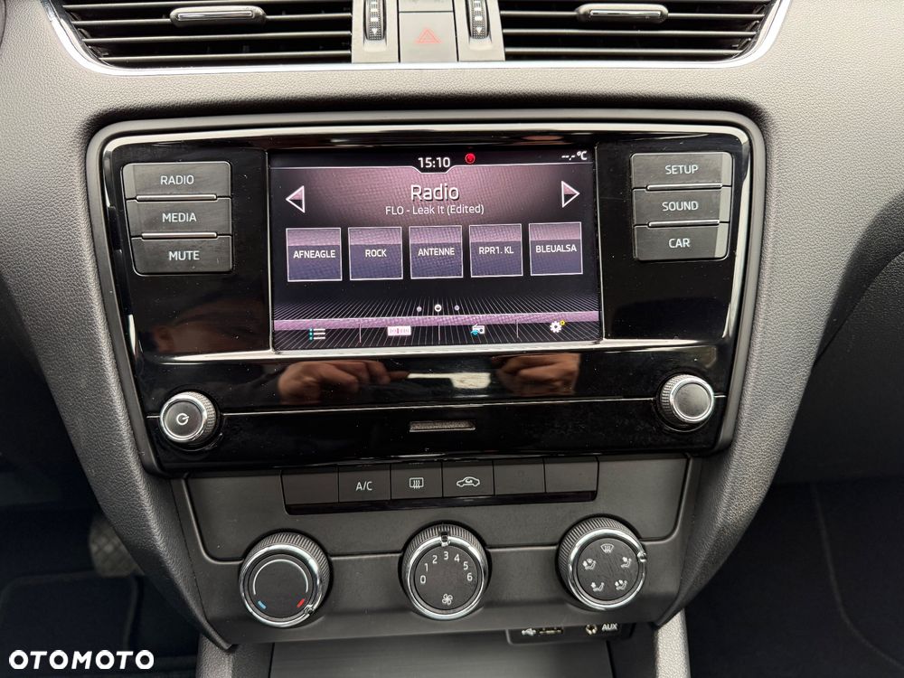 Skoda Octavia 1.6 TDI DSG Ambition - 23