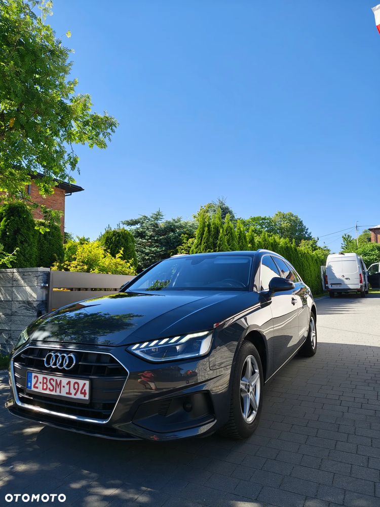 Audi A4 Avant 35 TDI S tronic - 28