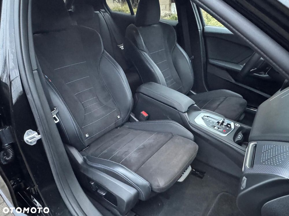 BMW Seria 1 118d M Sport Shadow - 26