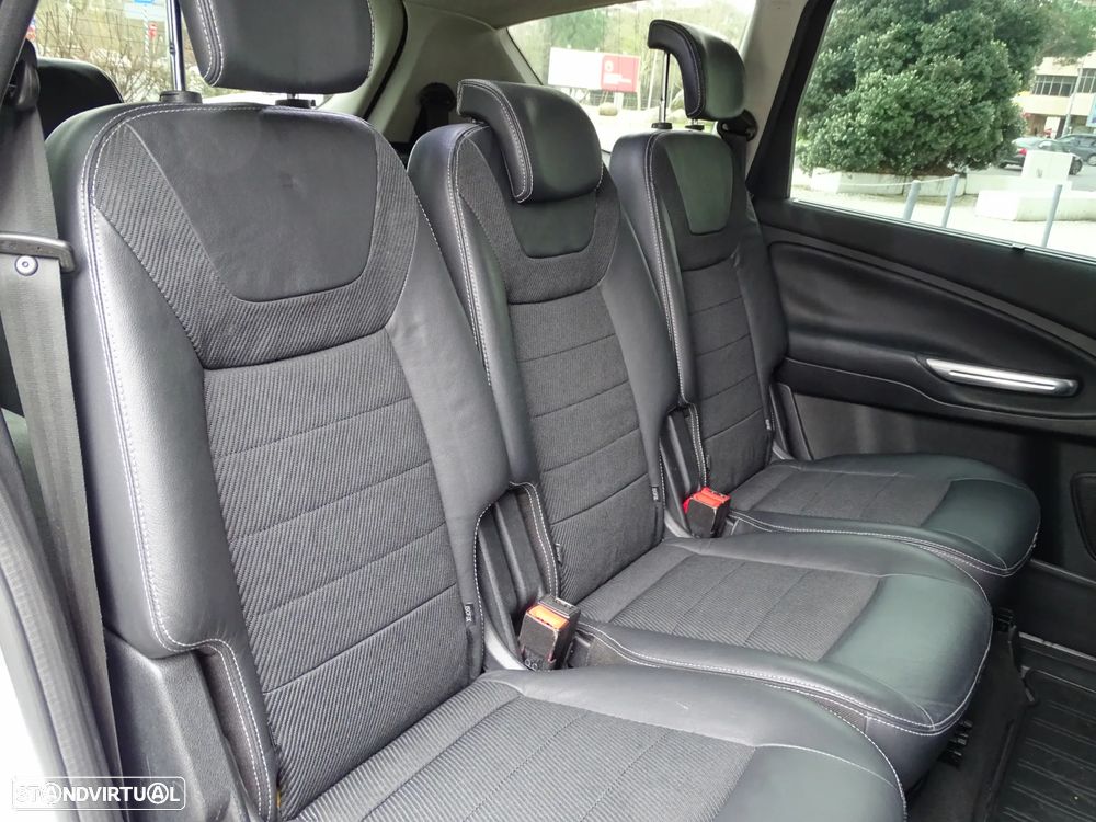 Ford S-Max 2.0 TDCi Titanium Busine. 7L Aut. 149g - 23