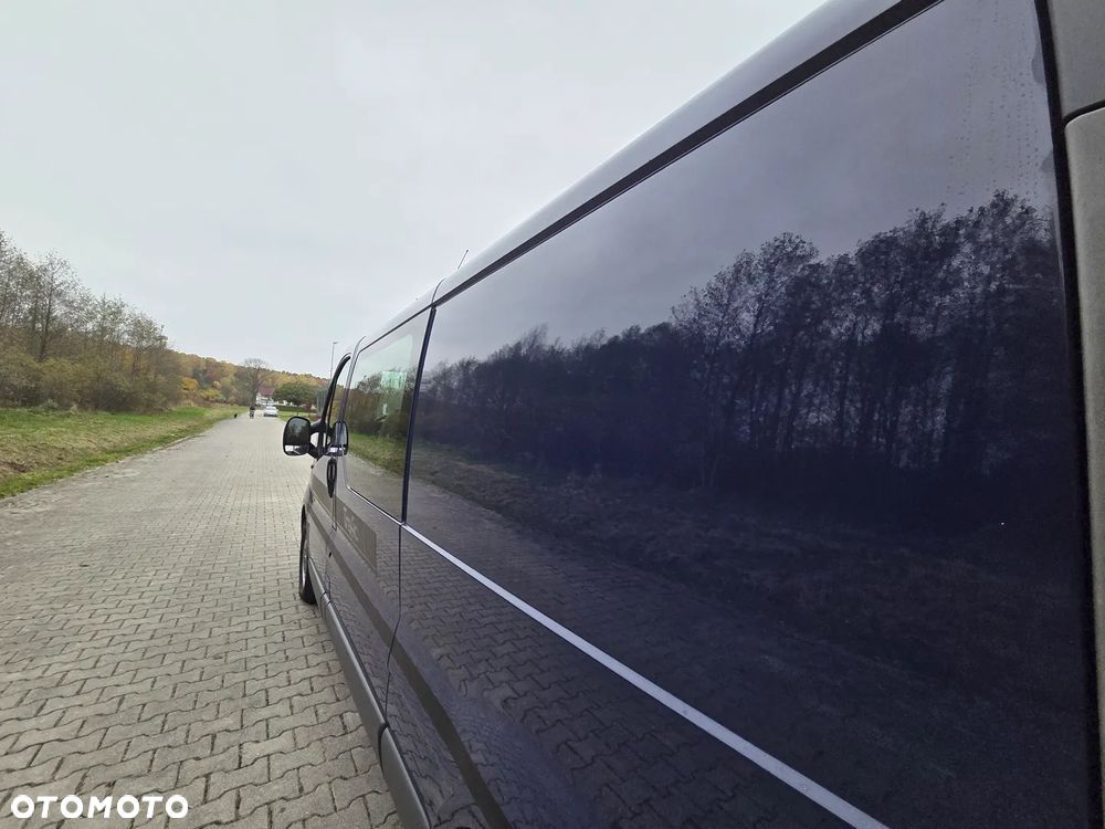 Renault Trafic - 17