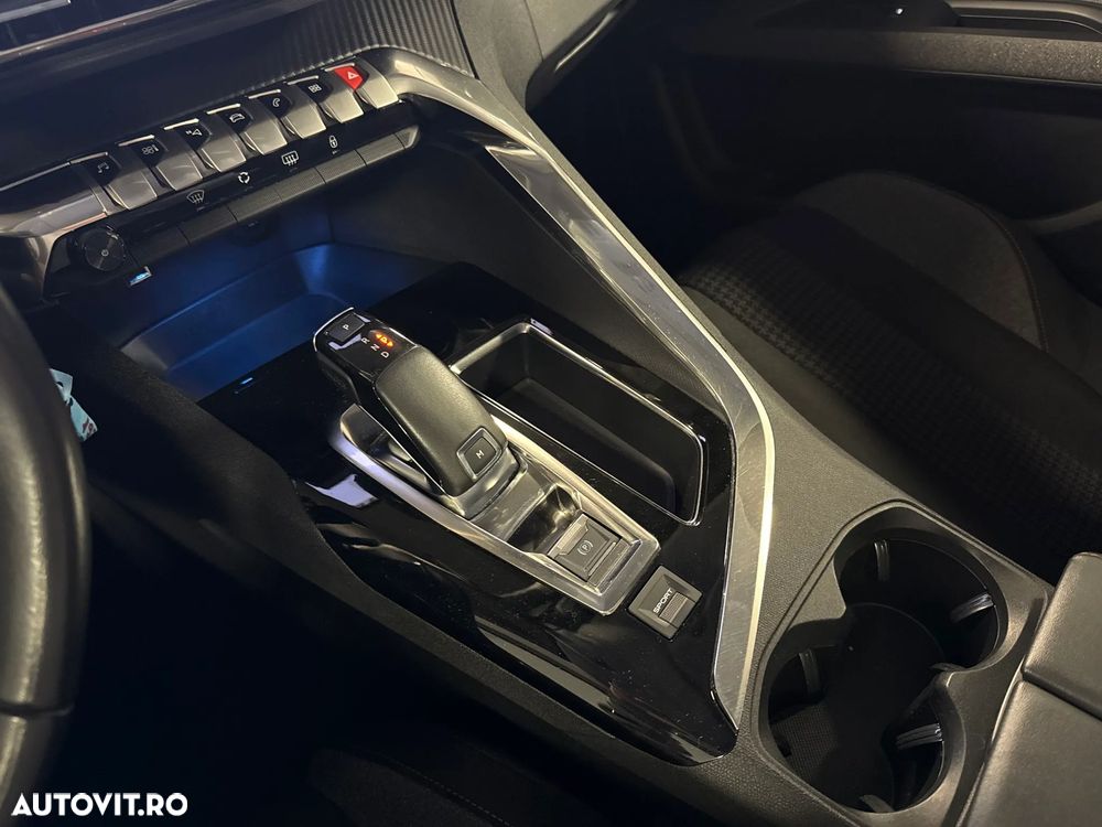 Peugeot 3008 - 22