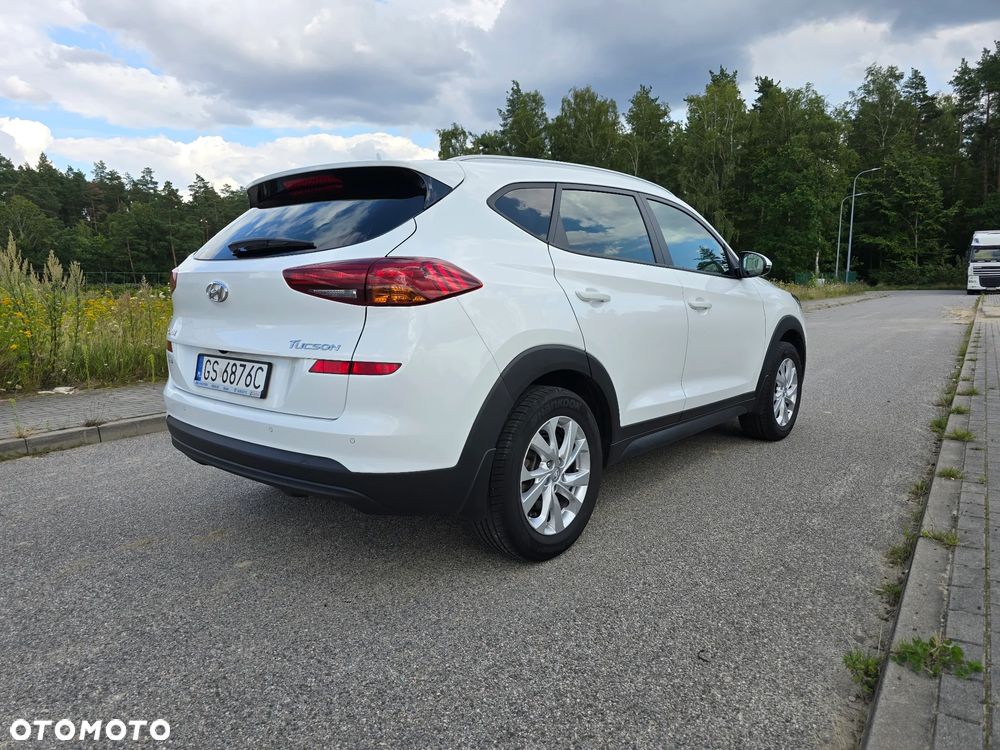 Hyundai Tucson 1.6 GDI BlueDrive Comfort 2WD - 10