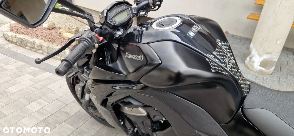 Kawasaki Z - 12